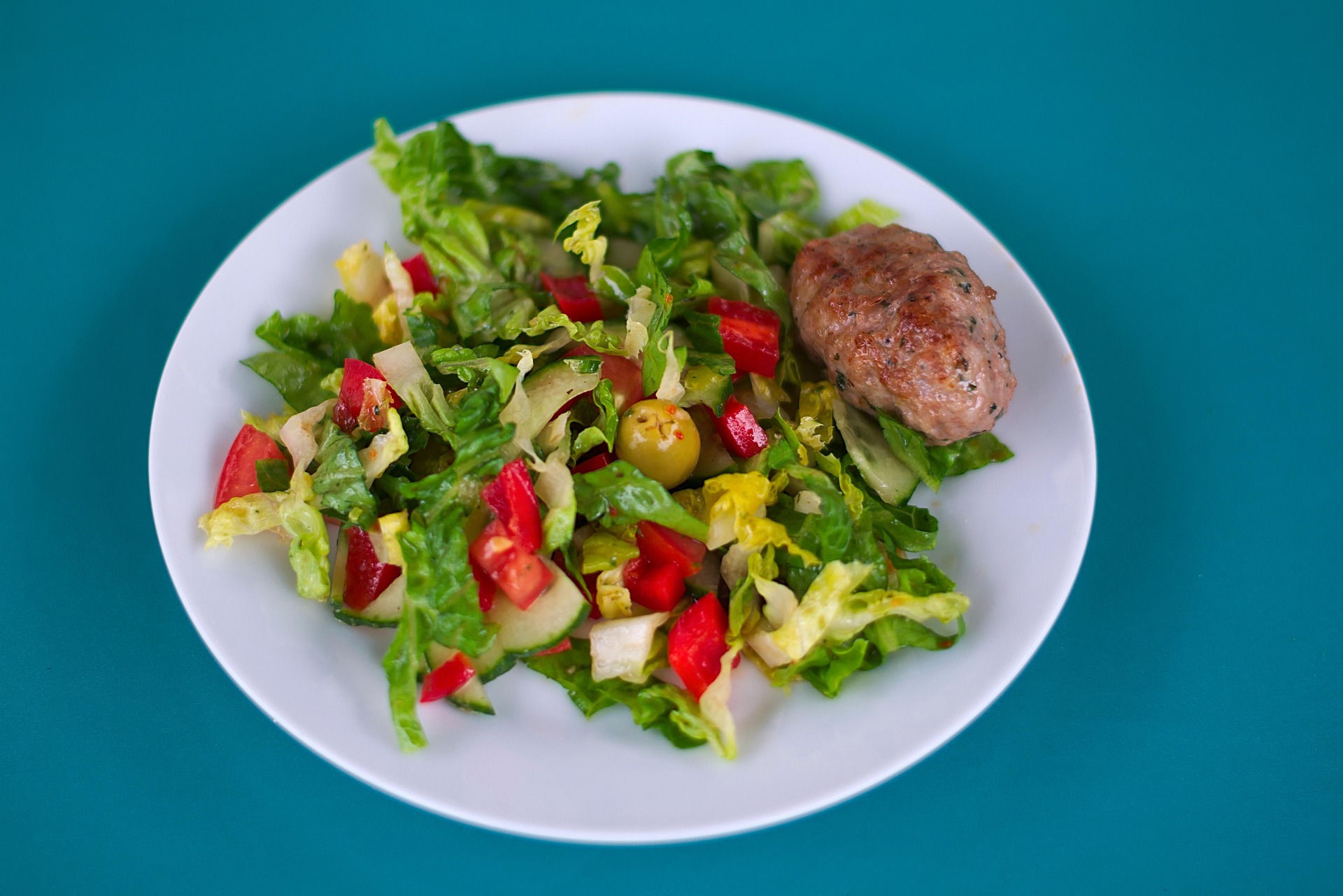 Taze ve Sağlıklı Salata - Diyetisyen Beyza Deveci